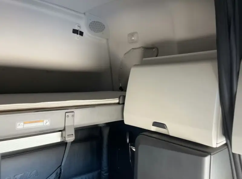 2023 Freightliner Cascadia photo 25