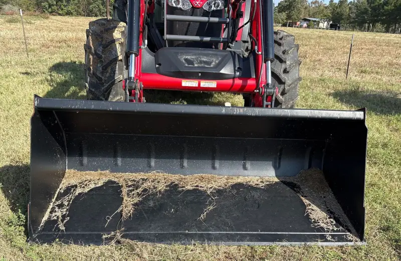 2023 Massey Ferguson 5711 Dyna-4 photo 16