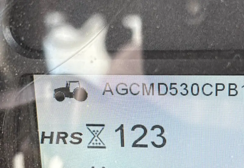 2023 Massey Ferguson 5711 Dyna-4 photo 41