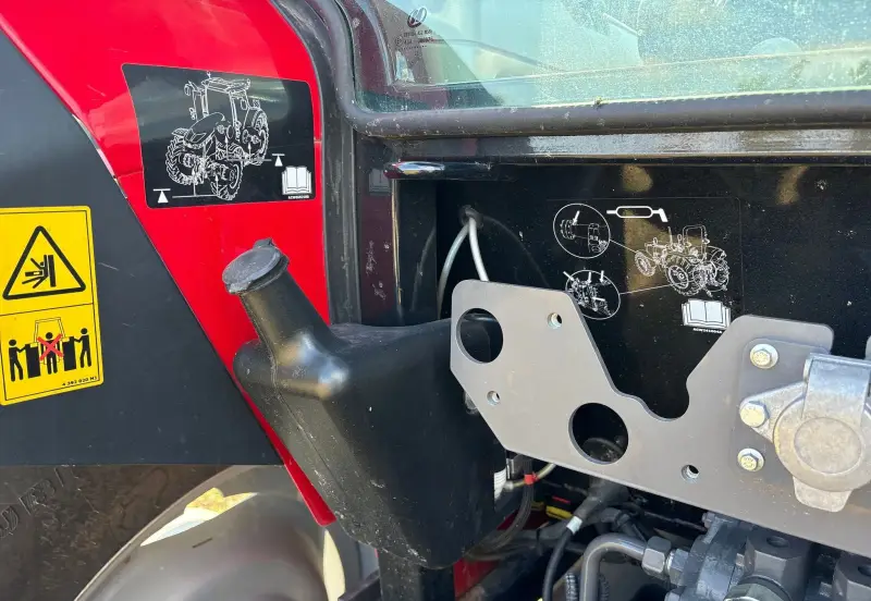 2023 Massey Ferguson 5711 Dyna-4 photo 33