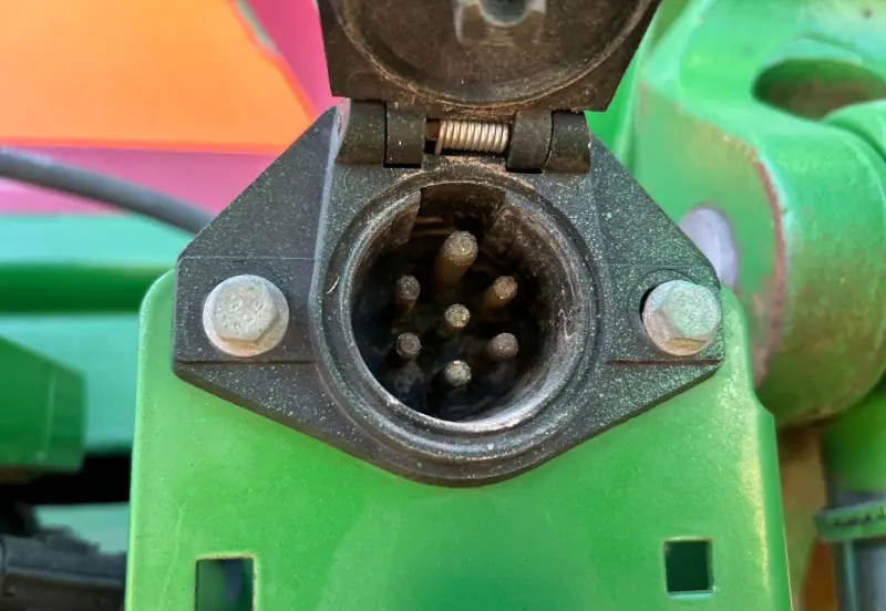 2012 John Deere 8310R photo 18