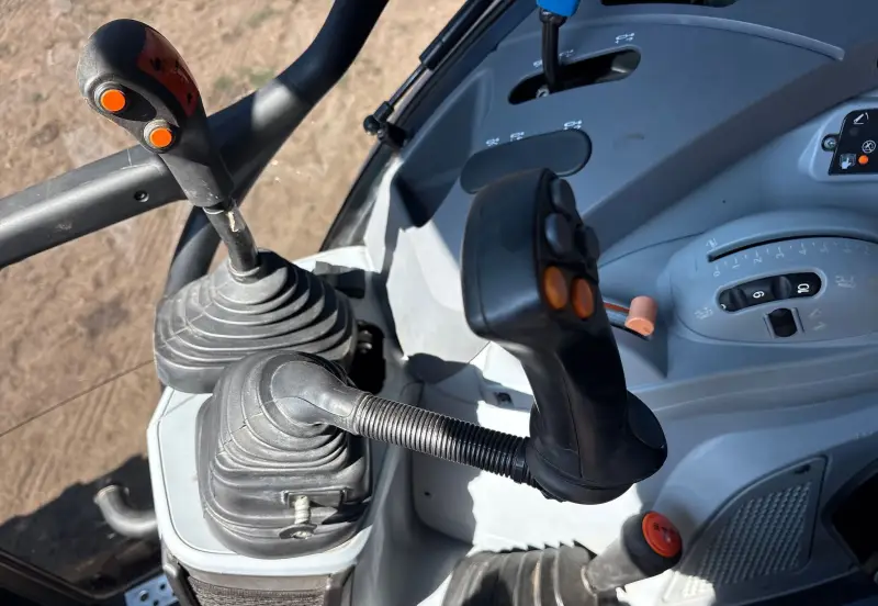 2022 New Holland T5.110 photo 40