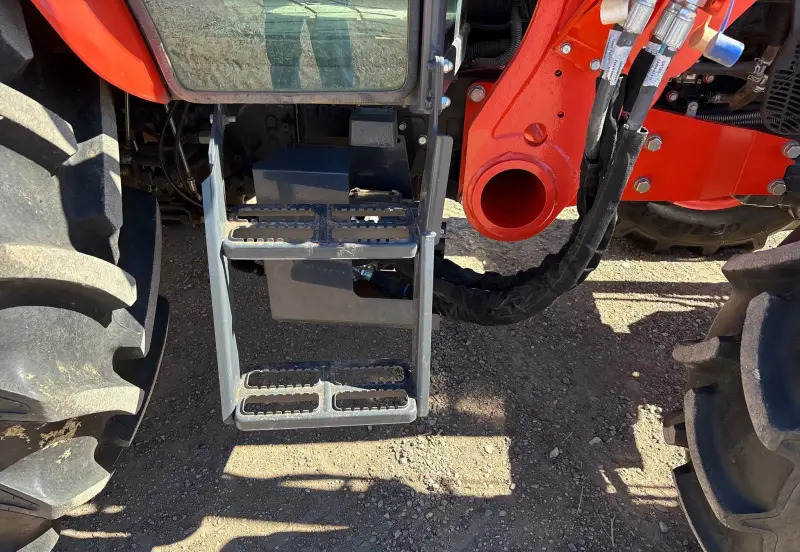 2022 Kubota M5-111D photo 19