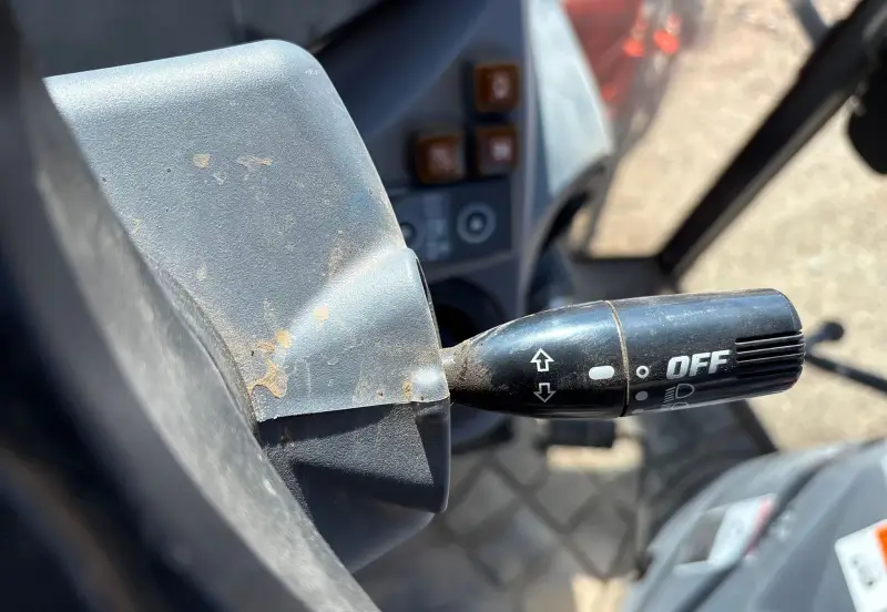 2022 Kubota M5-111D photo 42