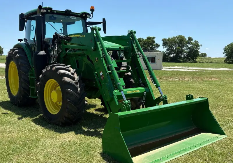 2024 John Deere 6R 145 photo 3