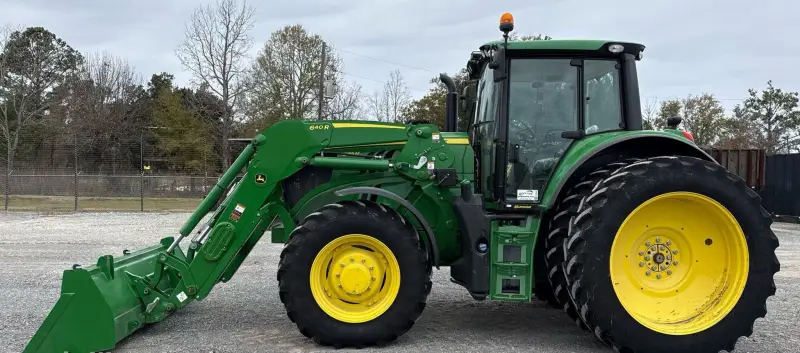 2022 John Deere 6155M photo 8