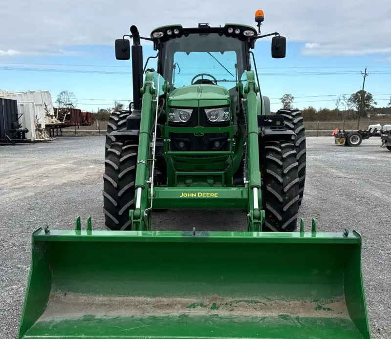2022 John Deere 6155M photo 2