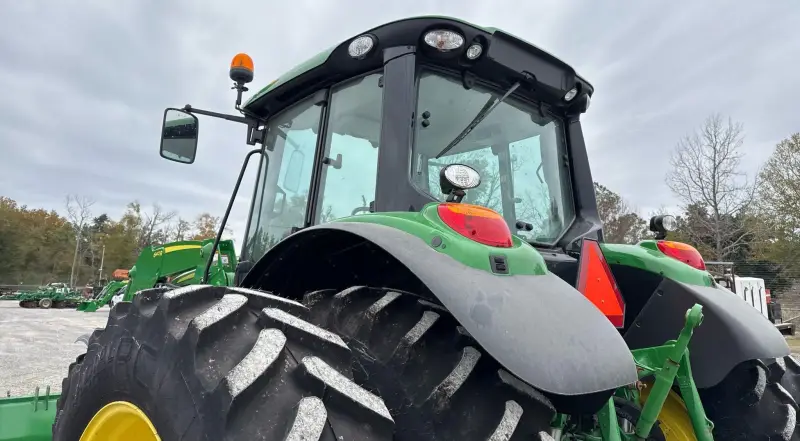 2022 John Deere 6155M photo 39