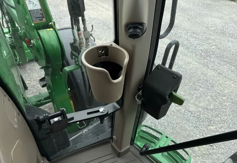 2022 John Deere 6155M photo 56