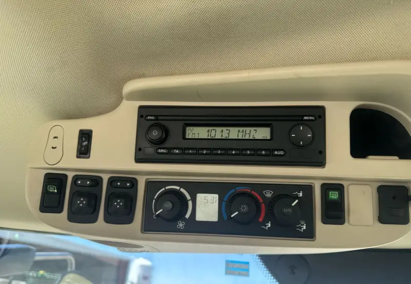 2014 John Deere 6190R photo 61