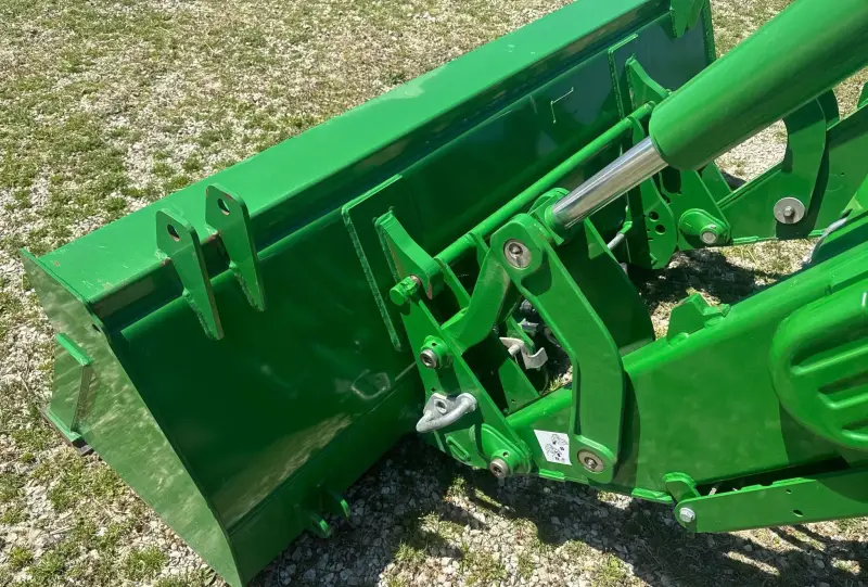 2014 John Deere 6190R photo 12