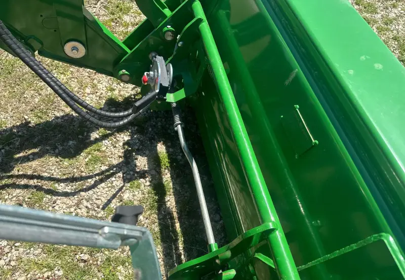 2014 John Deere 6190R photo 16