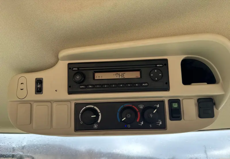 2012 John Deere 6150R photo 50