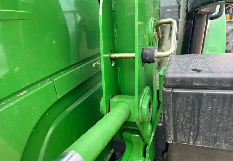 2012 John Deere 6150R photo 15