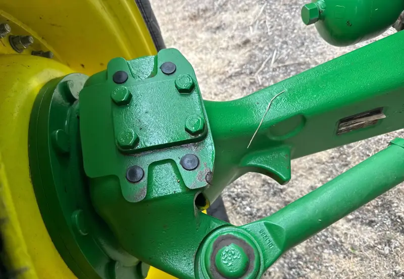 2012 John Deere 6150R photo 12