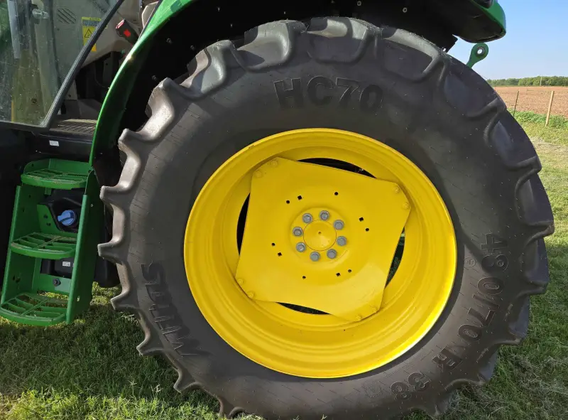 2022 John Deere 6120M photo 63