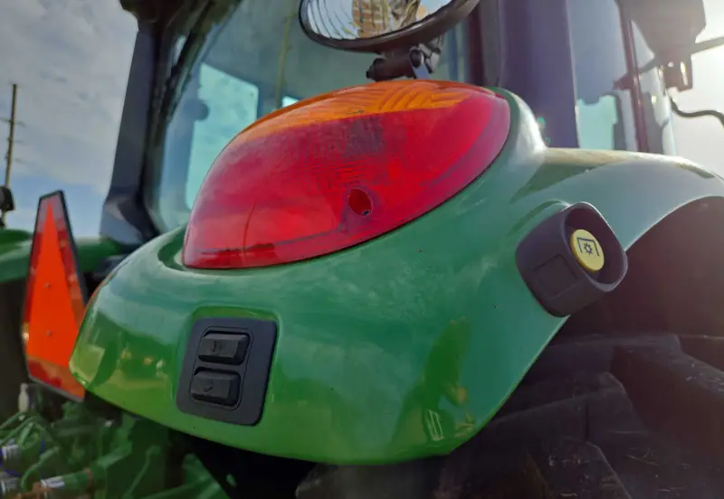 2022 John Deere 6120M photo 27