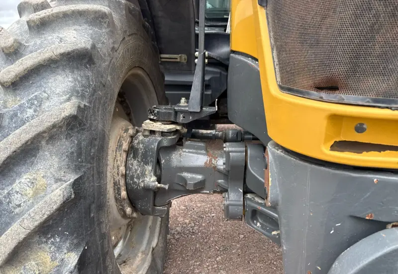 2016 Challenger MT675E photo 11