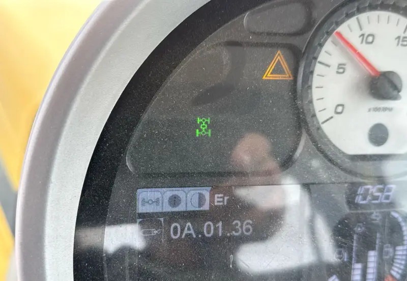 2016 Challenger MT675E photo 31