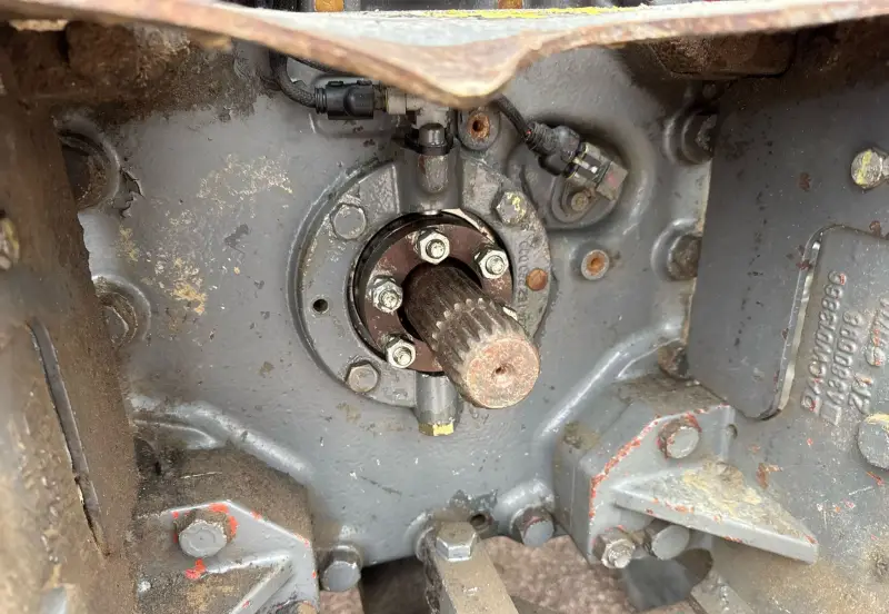 2016 Challenger MT675E photo 15