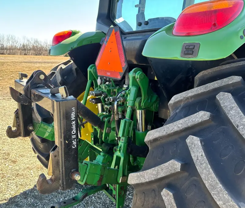 2013 John Deere 6125M photo 20