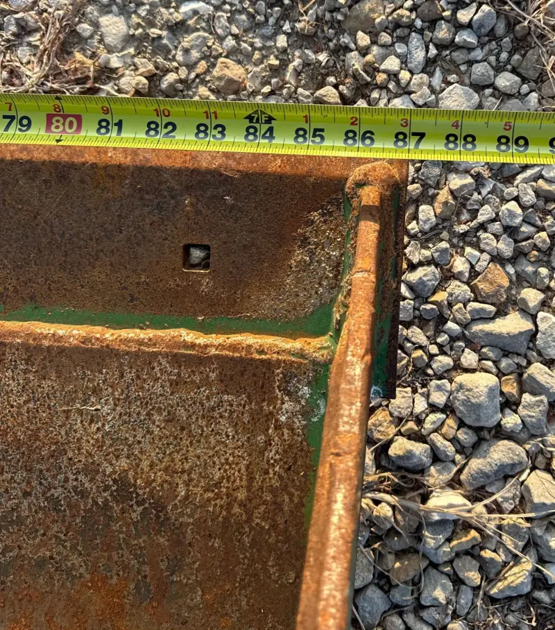 2019 John Deere 6105E photo 19