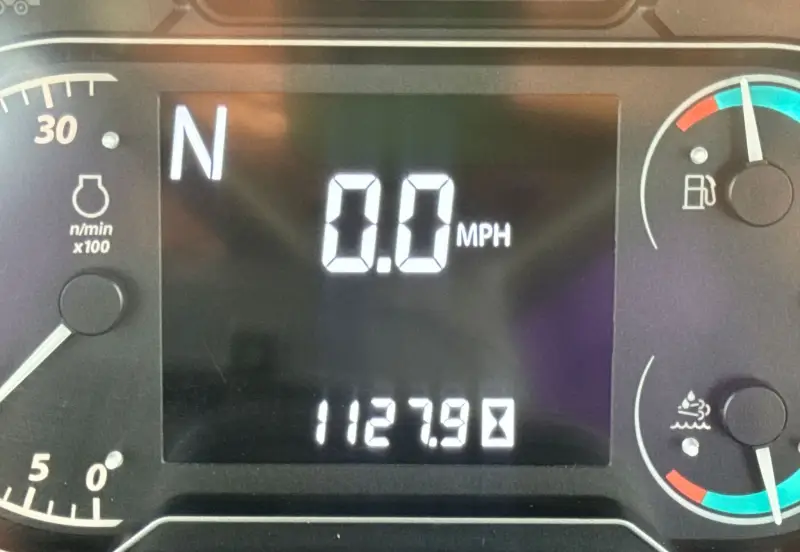 2019 John Deere 6105E photo 72