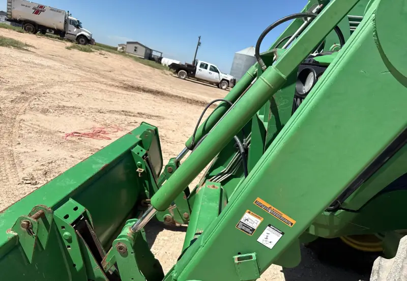 2005 John Deere 7820 photo 13