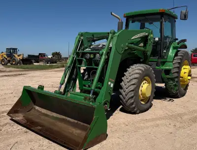 2005 John Deere 7820