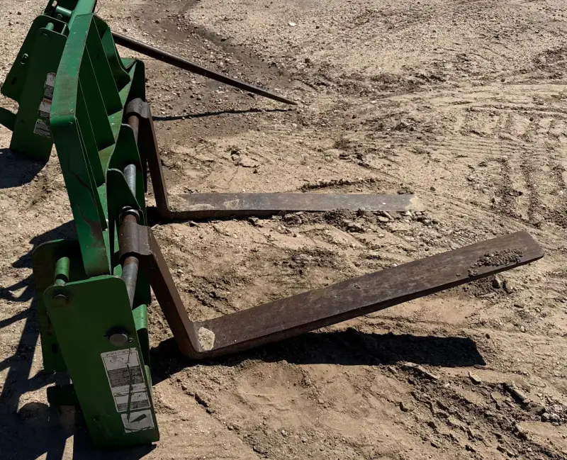 2005 John Deere 7820 photo 81