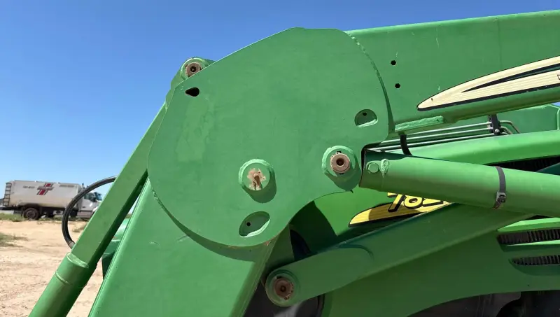 2005 John Deere 7820 photo 12