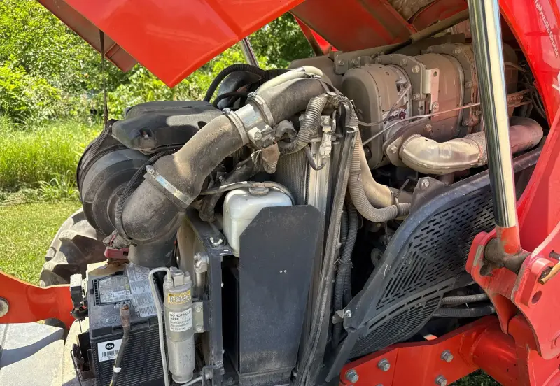 2017 Kubota M6S-111 photo 38