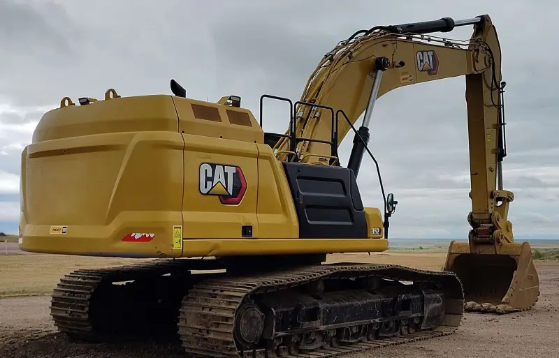 2023 Caterpillar 352 photo 5