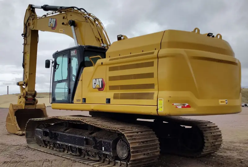 2023 Caterpillar 352 photo 7