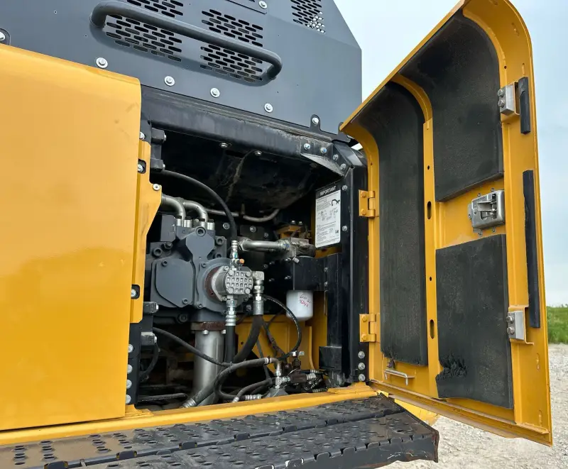 2017 John Deere 470G LC photo 35