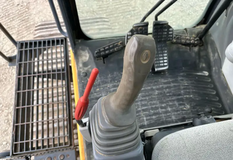 2017 John Deere 470G LC photo 51