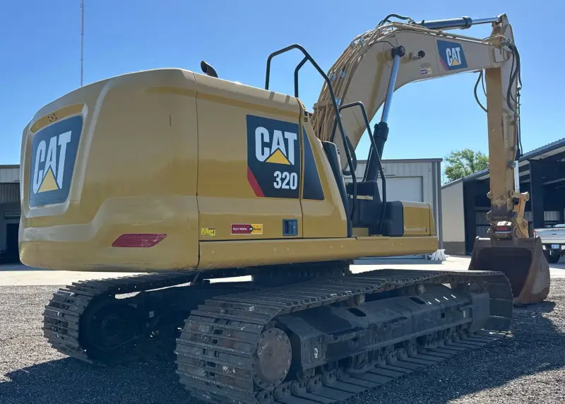 2018 Caterpillar 320 photo 4