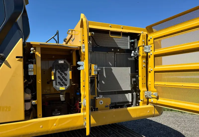 2018 Caterpillar 320 photo 29