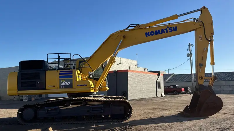 2012 Komatsu PC490LC-10 photo 3