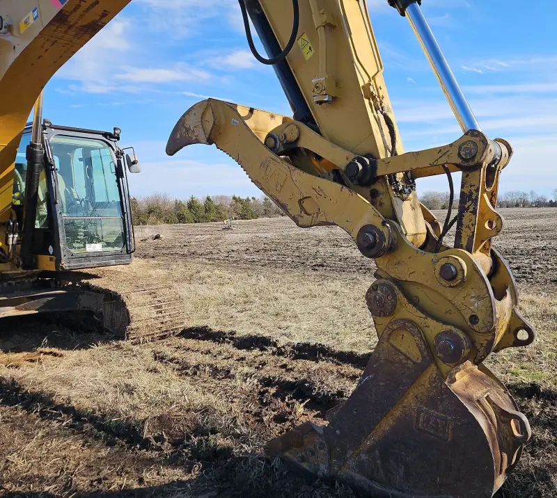 2016 Caterpillar 323FL photo 17