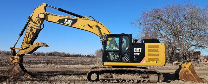 2016 Caterpillar 323FL photo 7