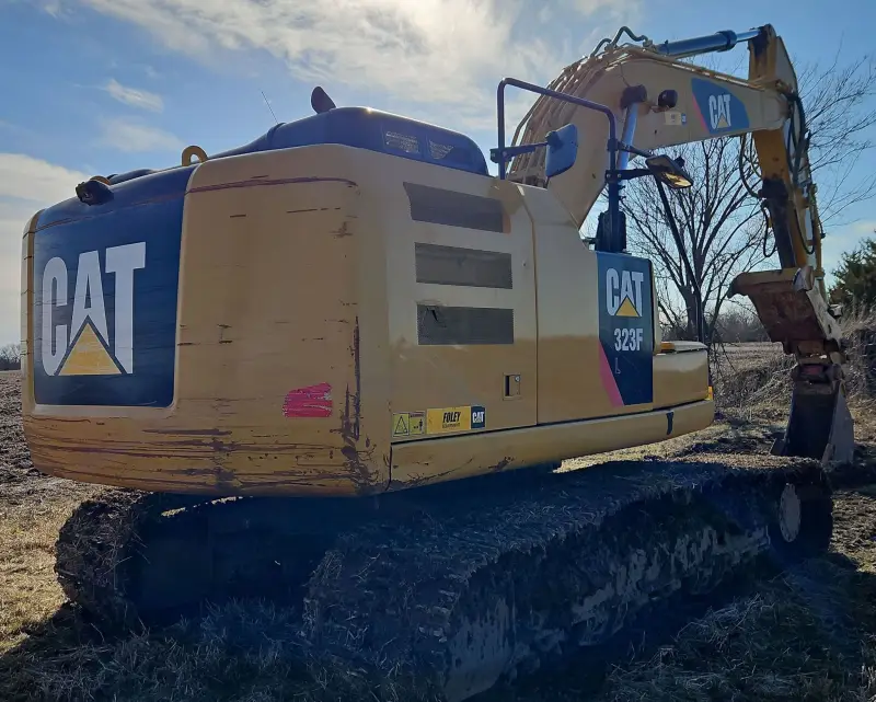 2016 Caterpillar 323FL photo 4