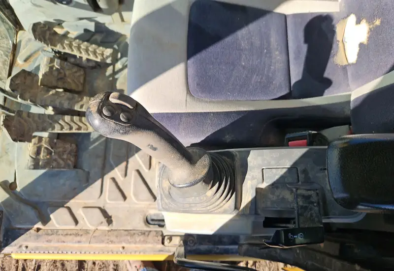 2016 Caterpillar 323FL photo 35