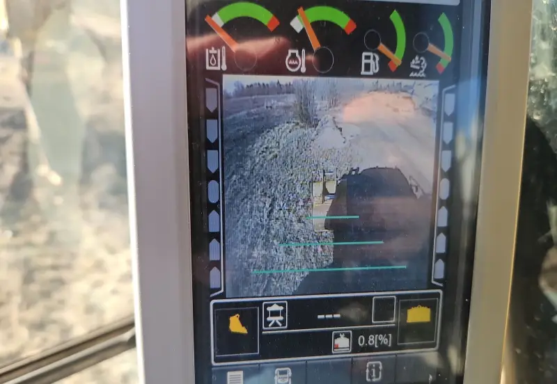 2016 Caterpillar 323FL photo 40