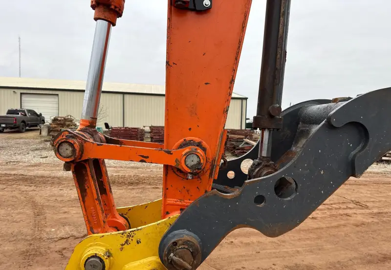 2021 Hitachi ZX160LC-6N photo 15