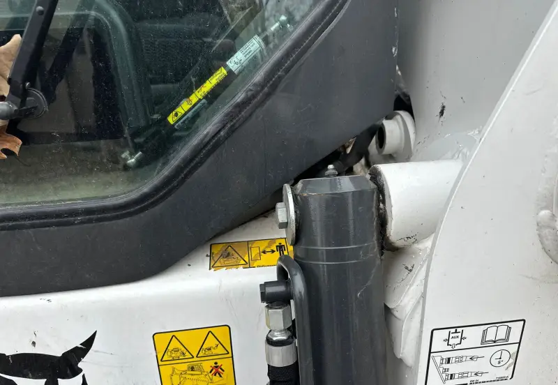 2024 Bobcat T770 photo 14