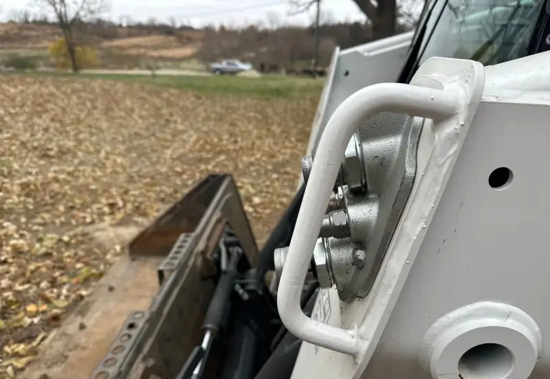 2024 Bobcat T770 photo 12