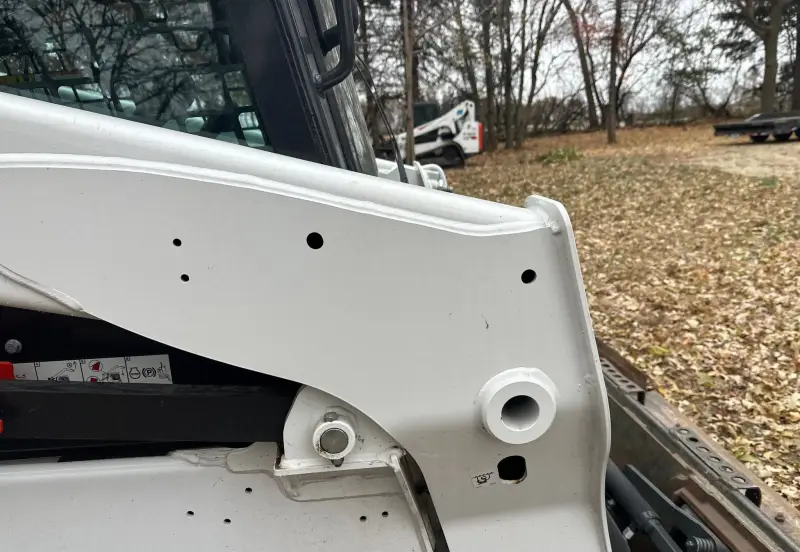 2024 Bobcat T770 photo 35