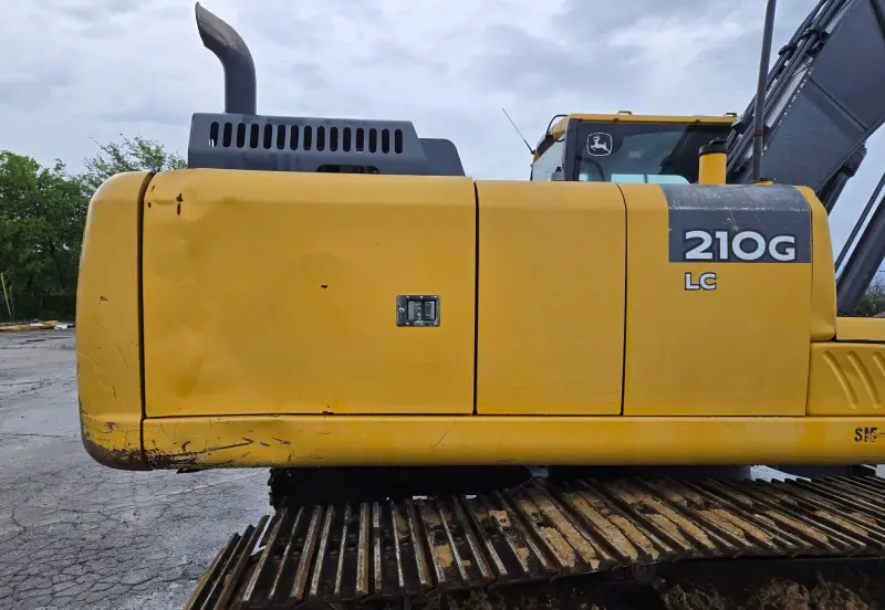 2014 John Deere 210G LC photo 37