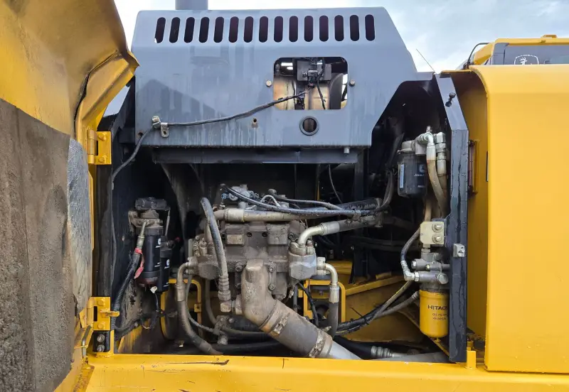 2014 John Deere 210G LC photo 56